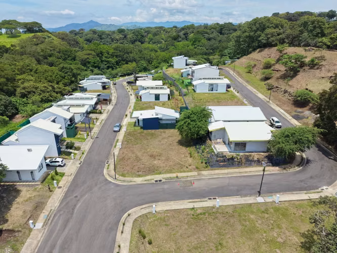 Venta de lote en Turrúcares de Alajuela 256 m² en Condominio Residencial Bosque San Miguel. - Imagen 3
