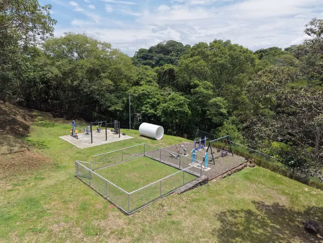 Venta de lote en Turrúcares de Alajuela 256 m² en Condominio Residencial Bosque San Miguel. - Imagen 10
