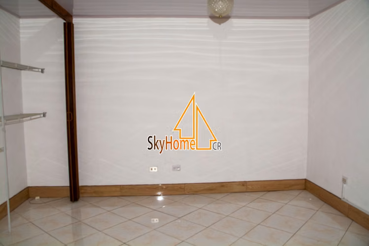 Alquiler / La Campiña, Sabanilla / 2 habitaciones / Chimenea / Patio - Imagen 9