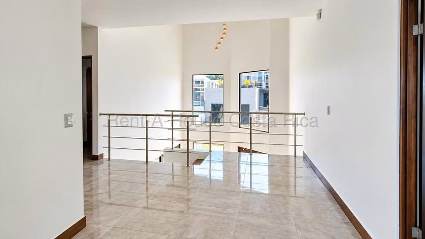 Venta de Casa en San Pedro de Poás, Alajuela. 27-841 - Imagen 2