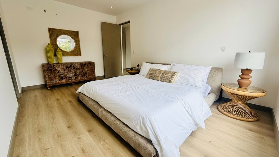 Venta o Alquiler Apartamento NUEVO Condominio Dukana, Escazú