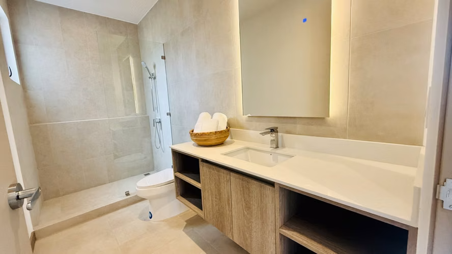 Venta o Alquiler Apartamento NUEVO Condominio Dukana, Escazú
