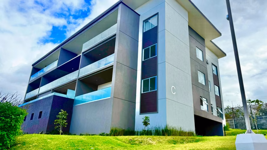 Venta o Alquiler Apartamento NUEVO Condominio Dukana, Escazú