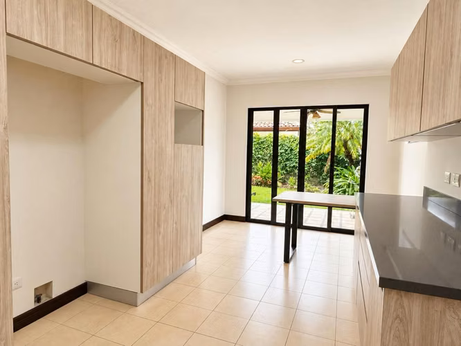 ALQUILER DE CASA EN VALLE DEL SOL, LINDORA* - Imagen 9