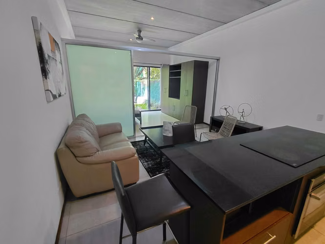 Loft tipo estudio completamente amueblado en Condominio, Santa Ana  - Imagen 4