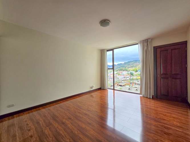 APARTAMENTO DE 330 M2 CON FULL VISTA EN BELLO HORIZONTE ESCAZU - Imagen 15