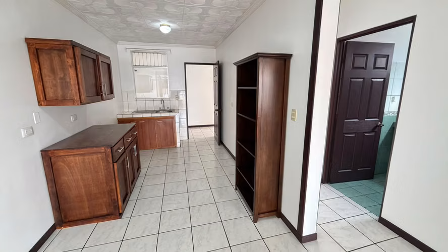 Alajuela, La Trinidad. Se Alquila Apartamento.