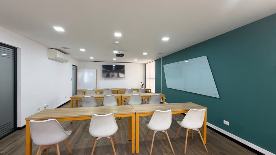 Alquiler | Sede Corporativa completamente equipada en Rohrmoser, San José - Imagen 4