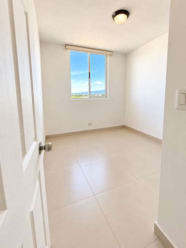 3 habitaciones + oficina | 2 baños | 2 parqueos | Piso 7 | Línea blanca - Imagen 13