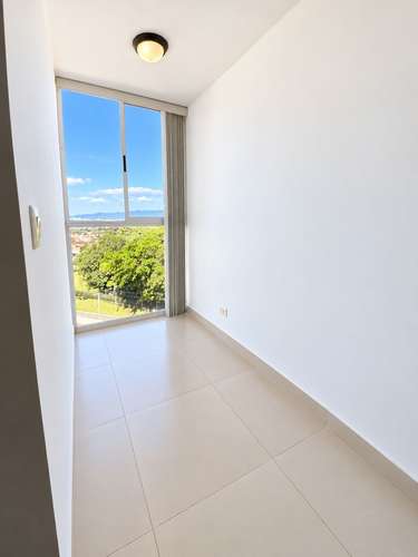 3 habitaciones + oficina | 2 baños | 2 parqueos | Piso 7 | Línea blanca - Imagen 8
