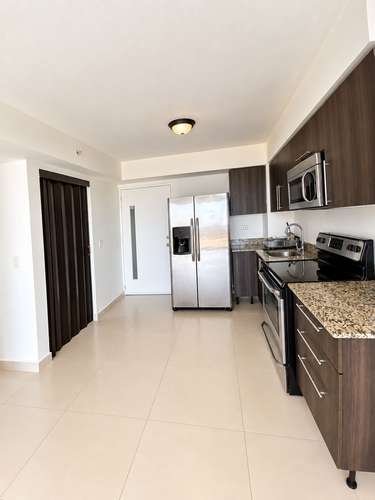 3 habitaciones + oficina | 2 baños | 2 parqueos | Piso 7 | Línea blanca - Imagen 2