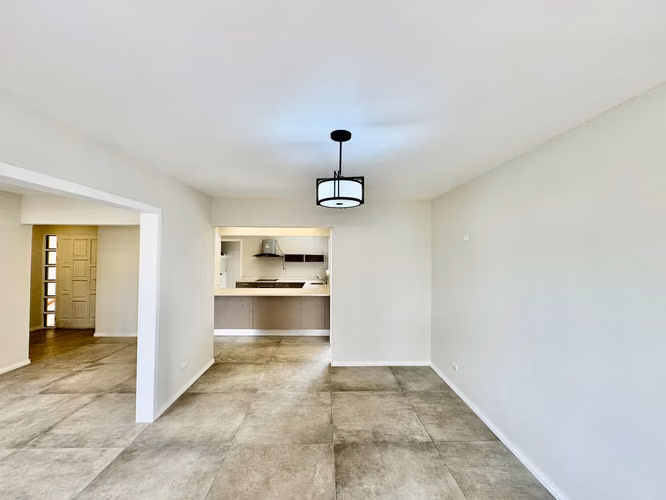 Alquiler  de apartamento en Trejos Montealegre, Escazú - Imagen 2