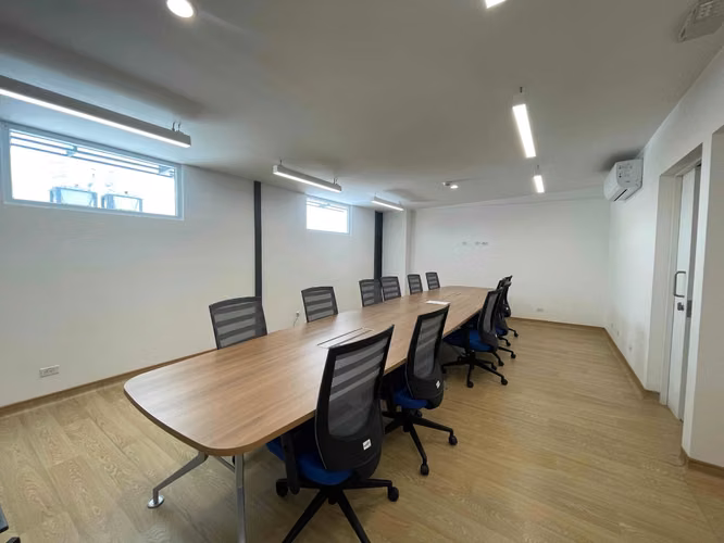 OFICINAS EN ALQUILER | PLAZA GONZÁLEZ VÍQUEZ – SAN JOSÉ - Imagen 9