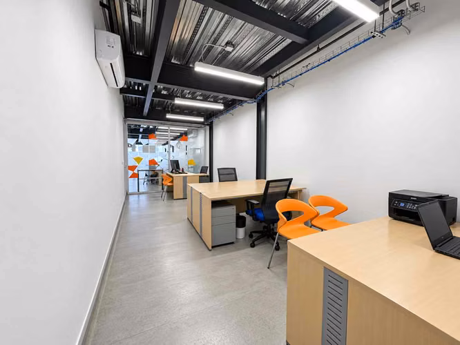 OFICINAS EN ALQUILER | PLAZA GONZÁLEZ VÍQUEZ – SAN JOSÉ - Imagen 2