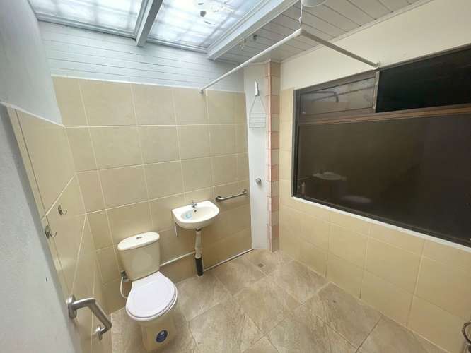 Amplia para vivienda u oficina, en Rohrmoser! P142 - Imagen 7
