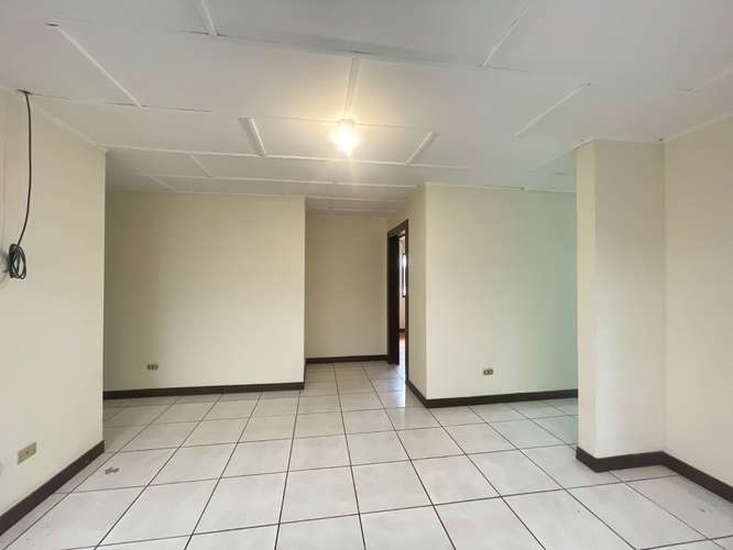 Amplia para vivienda u oficina, en Rohrmoser! P142 - Imagen 15