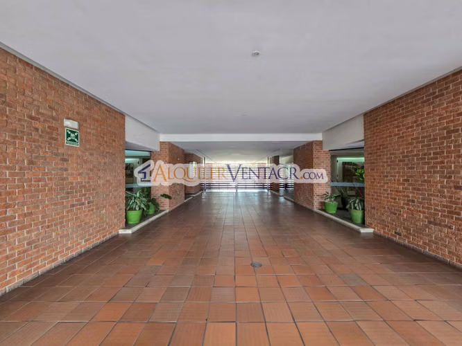 Oficina en Venta en Torres del Parque – Sabana Norte / 40 m² + A/C + Seguridad 24/7 - Imagen 17