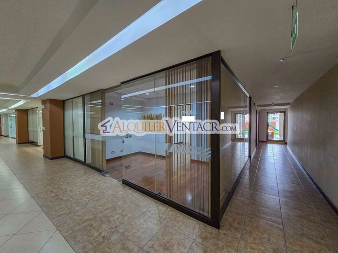 Oficina en Venta en Torres del Parque – Sabana Norte / 40 m² + A/C + Seguridad 24/7 - Imagen 2