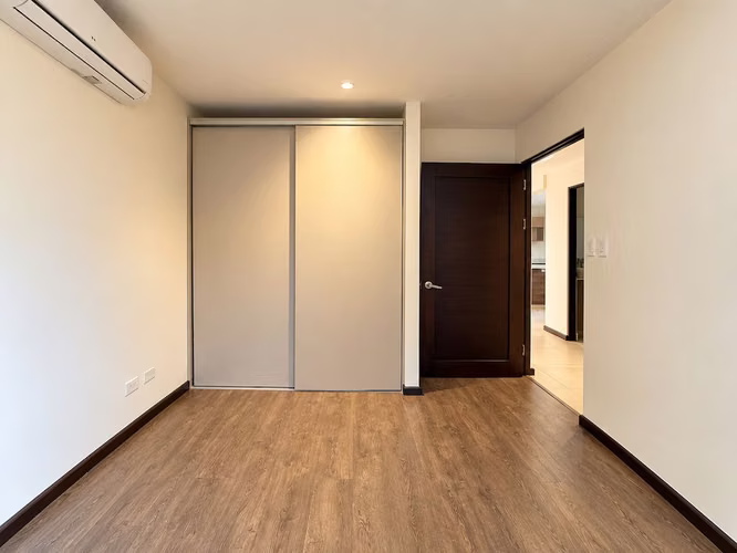 Apartamento de 2 Habitaciones en Santa Ana - Imagen 6