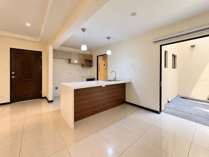 Apartamento de 2 Habitaciones en Santa Ana - Imagen 8