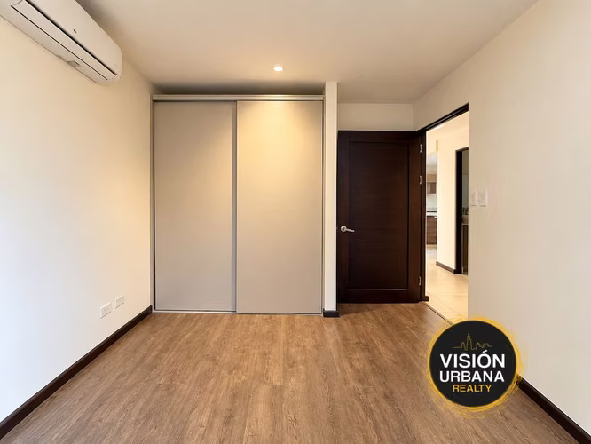 Apartamento de 2 Habitaciones en Santa Ana - Imagen 7