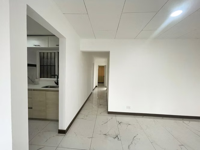 Apartamento cerca de la Embajada Americana en Rohrmoser! P206