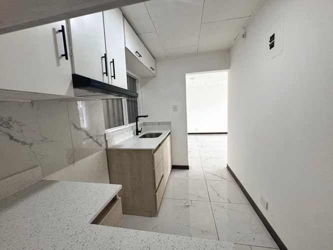 Apartamento amplio, totalmente remodelado en Rohrmoser! P206 - Imagen 10