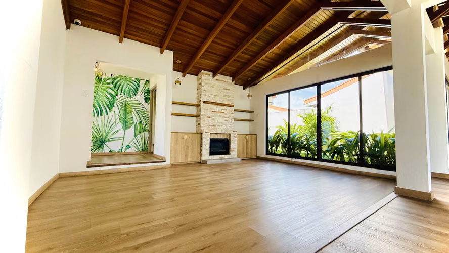 Venta Casa de una planta en Condominio en La Guaria, Moravia - Imagen 6