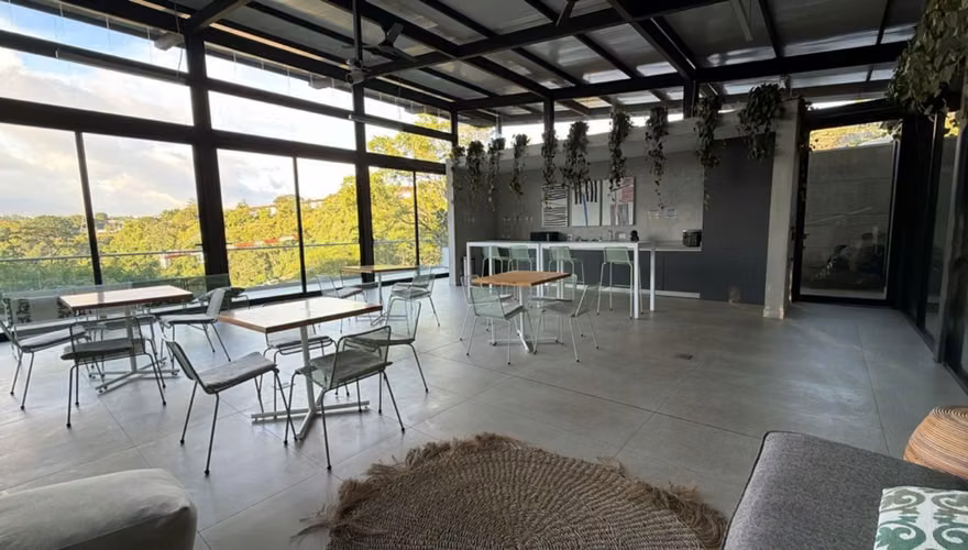 Se Alquila apartamento en Bosques del Café Guachiipelin Norte  - Imagen 18