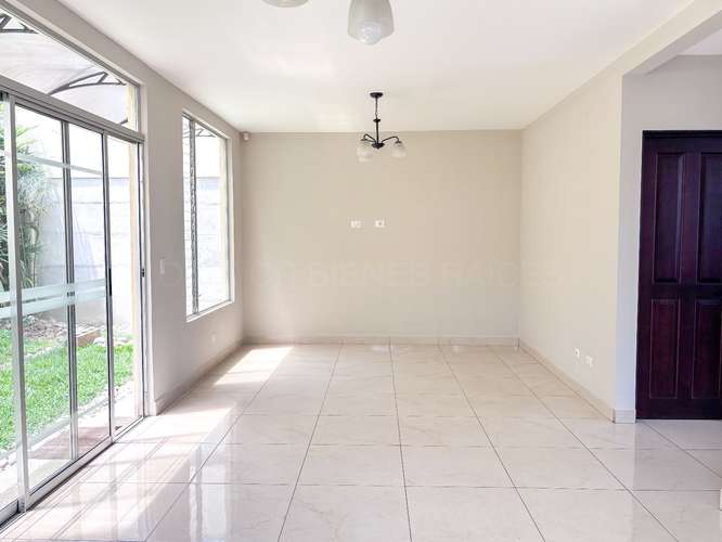 Casa en Venta 3Hab con Jardín en Condominio Sabanilla, Montes de Oca - Imagen 6