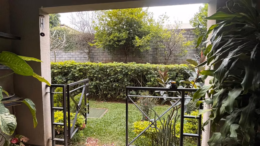 Amplio apartamento en venta en Brasil de Santa Ana! P583 - Imagen 2