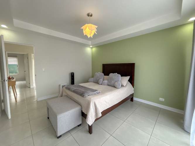 Se Vende Casa Esquinera Contemporánea en Condominio | Sabanilla, Montes de Oca - Imagen 15