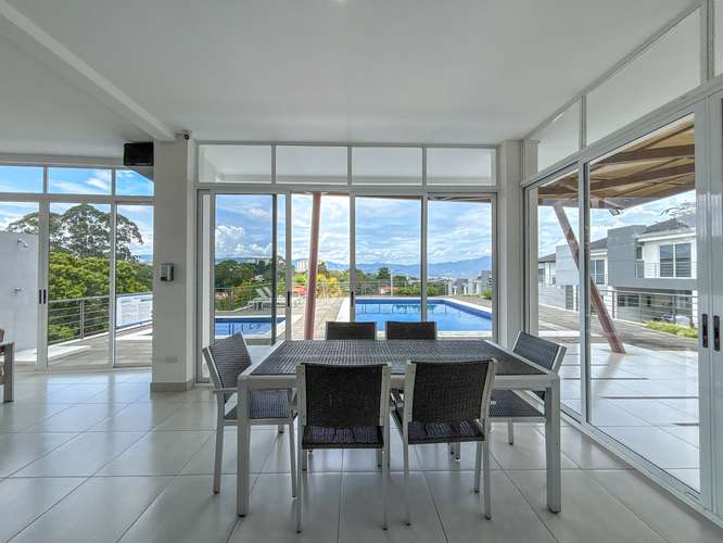Se Vende Casa Esquinera Contemporánea en Condominio | Sabanilla, Montes de Oca - Imagen 17