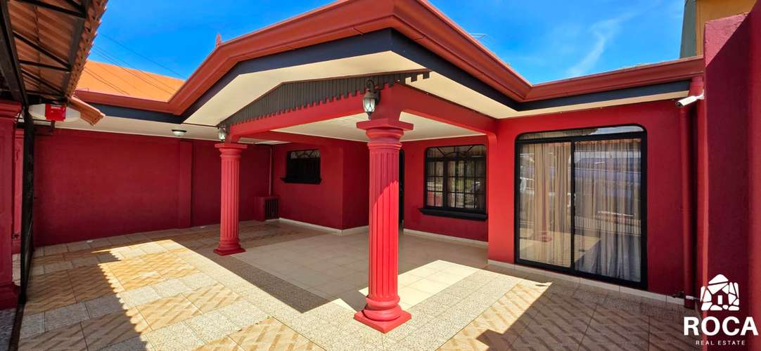 Linda Casa en venta en Residencial Halder