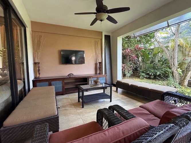 Casa de 4 Habitaciones en Venta en Condominio Casa Sol, Santa Ana | US$585,000 | ID27602 - Imagen 4