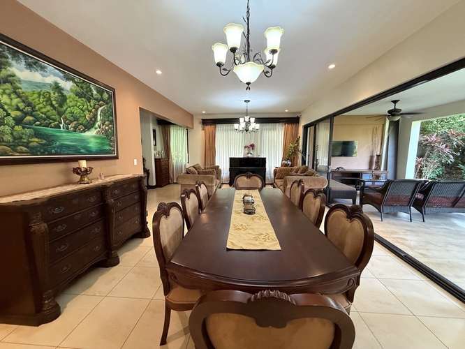 Casa de 4 Habitaciones en Venta en Condominio Casa Sol, Santa Ana | US$585,000 | ID27602 - Imagen 2