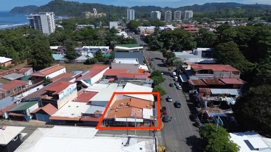 Espacio comercial en primera línea en Jacó, Puntarenas: alta visibilidad y estilo de vida costero - Imagen 8
