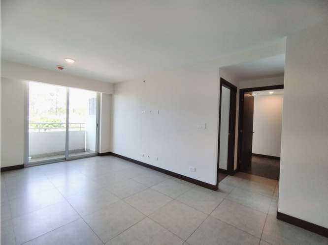 Apartamento en Torres de Heredia - Imagen 6