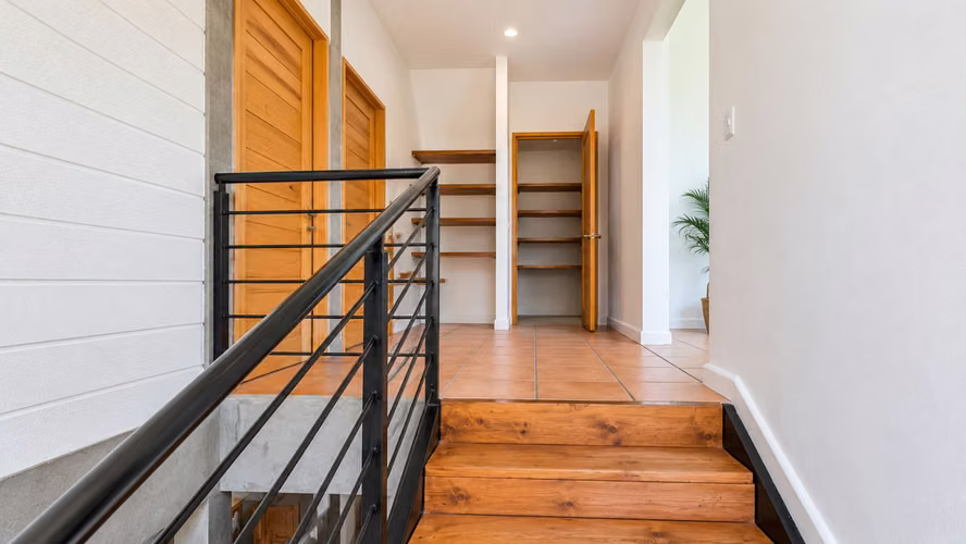 Apartamento Amueblado con Vista a las Montañas en Ciudad Colón - Imagen 7