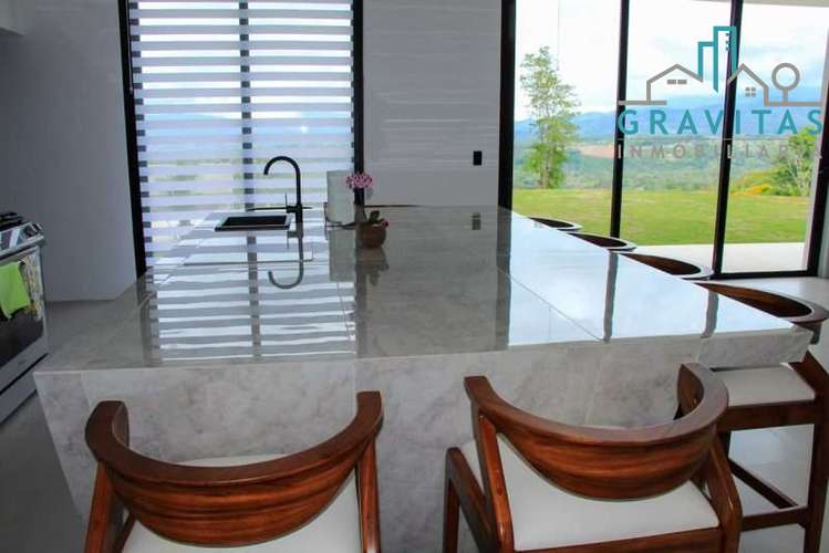 Venta de casa en Pérez Zeledón | Terreno 1 Ha | Casa 450 m2 | F 737 - Imagen 4