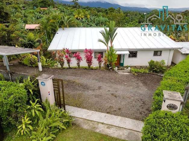 Venta de casa en La Fortuna San Carlos | VISTA DIRECTA AL VOLCÁN | 2696 m2 | F 738 - Imagen 3