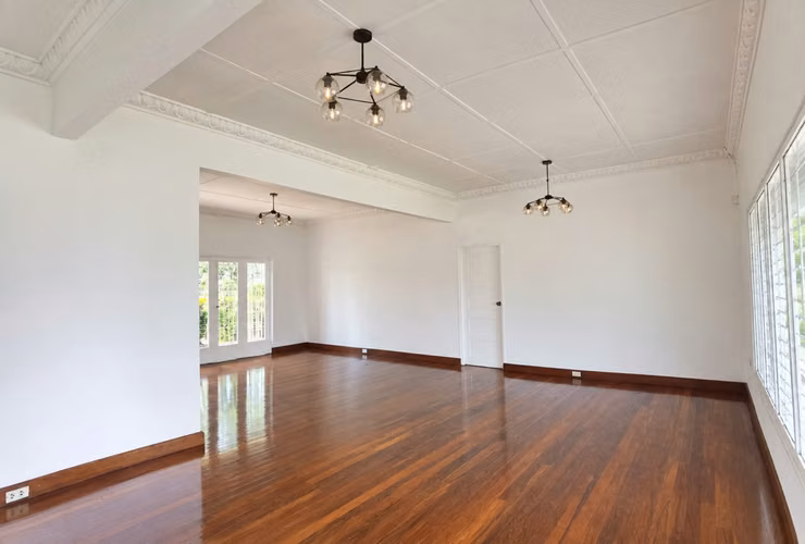 Alquiler de Casa de Uso Mixto Ideal para Oficinas en Los Yoses - Imagen 2
