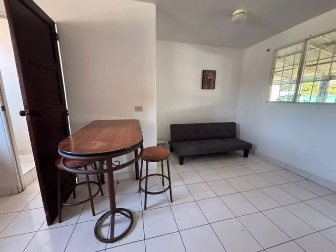 Apartamento en el corazon de Huacas - Imagen 2