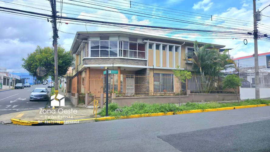 ¡REBAJADA! PROPIEDAD EN VENTA EN PASEO COLÓN, SAN JOSÉ - Imagen 4