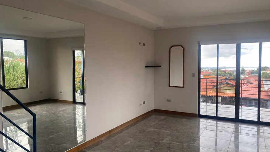 Amplio Apartamento Estudio - Mercedes Norte - Imagen 4
