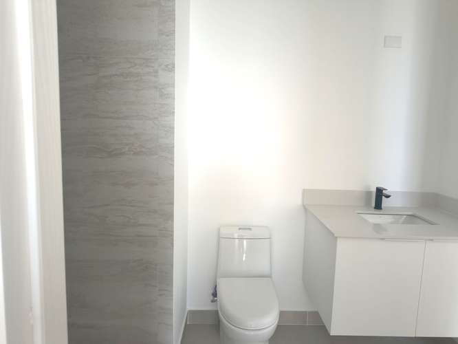 Rohrmoser | Apartamento 1 habitación en piso 21 | $1.500