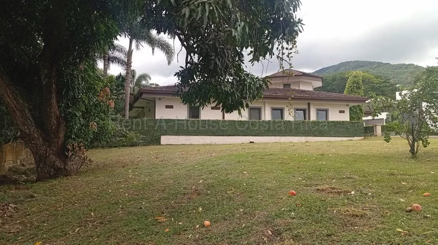 Venta de Lote en Piedades de Santa Ana. RAH 27-836 - Imagen 2