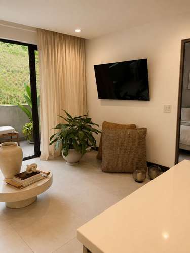 Apartamento de Lujo en Guachipelin - Imagen 4