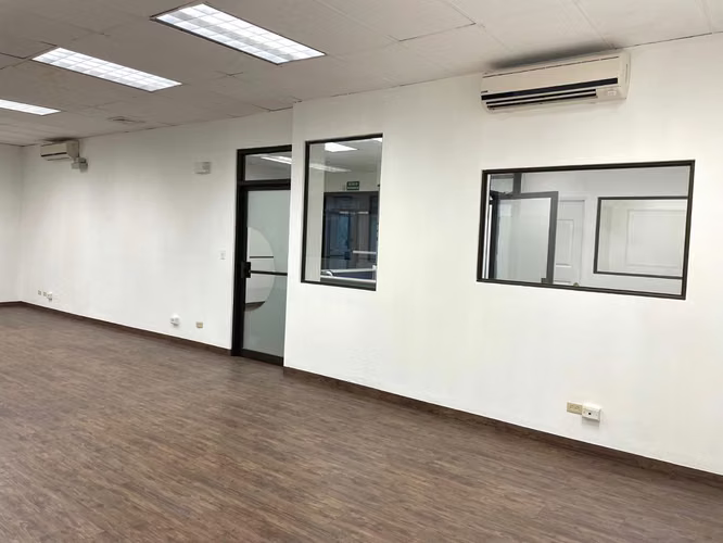 Local para Oficinas en alquiler Sabana Oeste