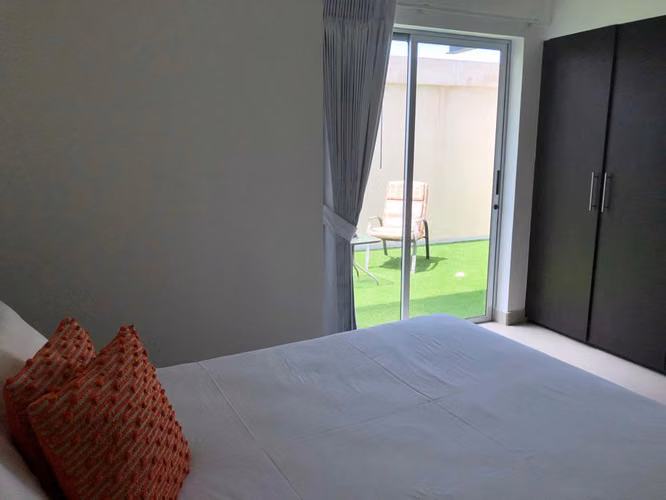 Apartamento en edificio privado, Sabana Norte 625.000